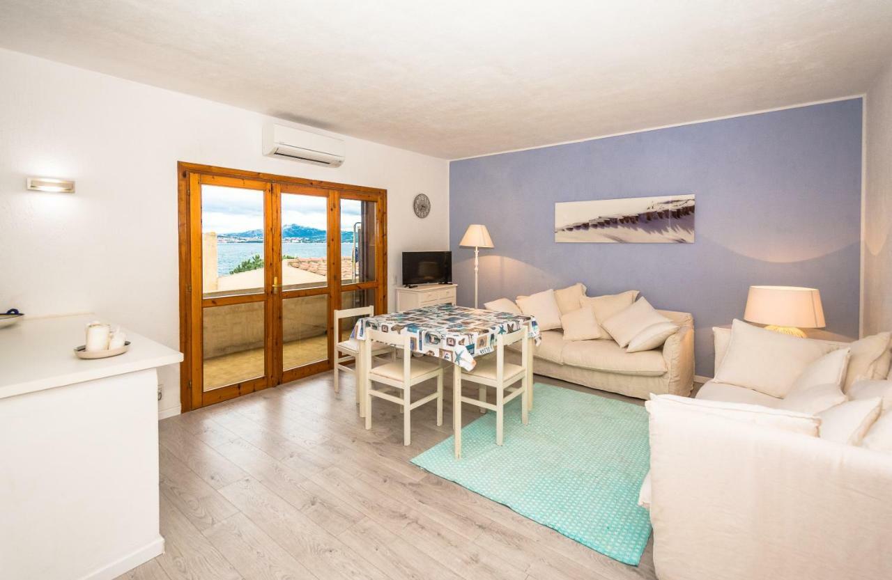 Appartamento Punta Nera La Maddalena  Exterior photo